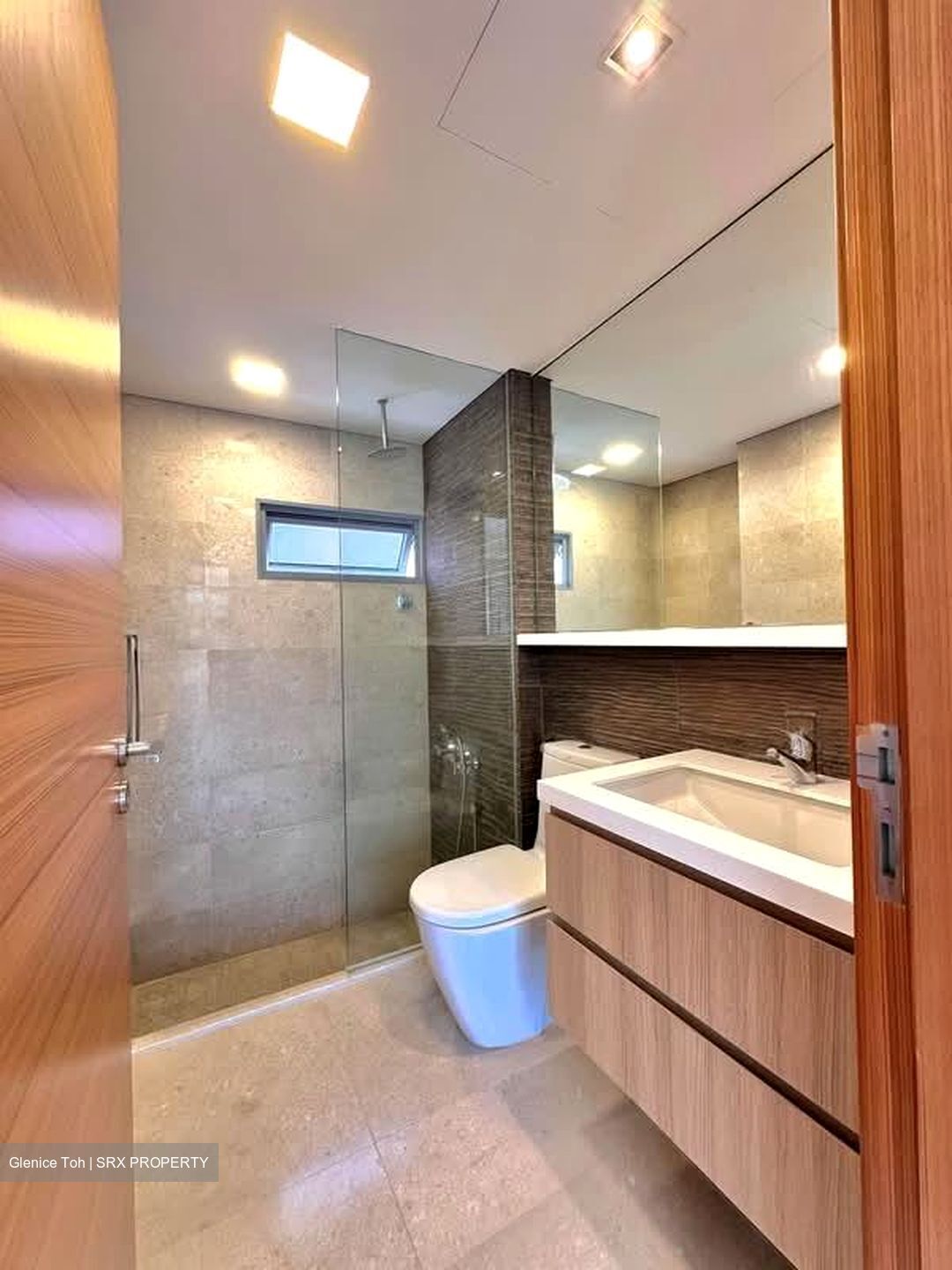 Woodhaven (D25), Condominium #552093511